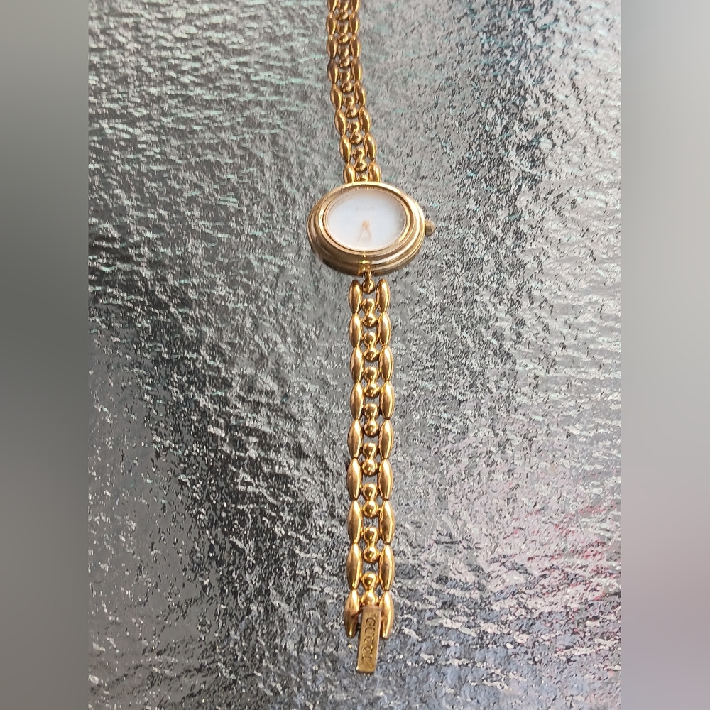 Vintage Gold GUCCI Ladies Watch
